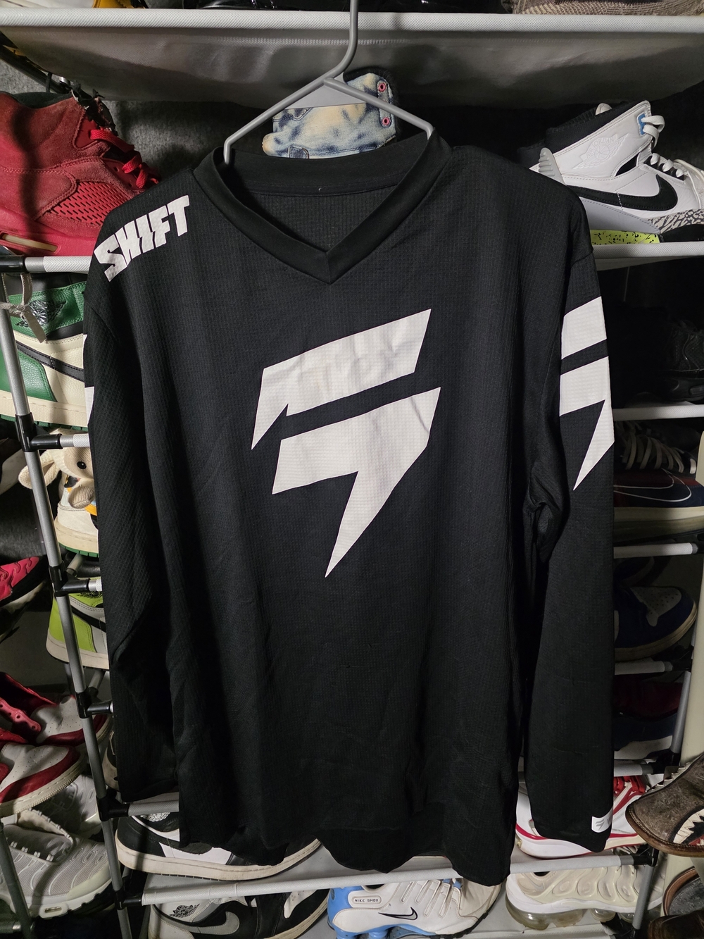 🔥 Shift Men’s Size L Black Long-Sleeve Jersey White Logo